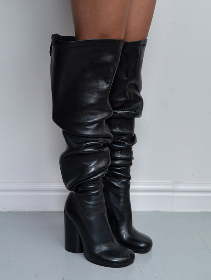 BURBERRY KNEE HIGH BOOTS (EU 38)
