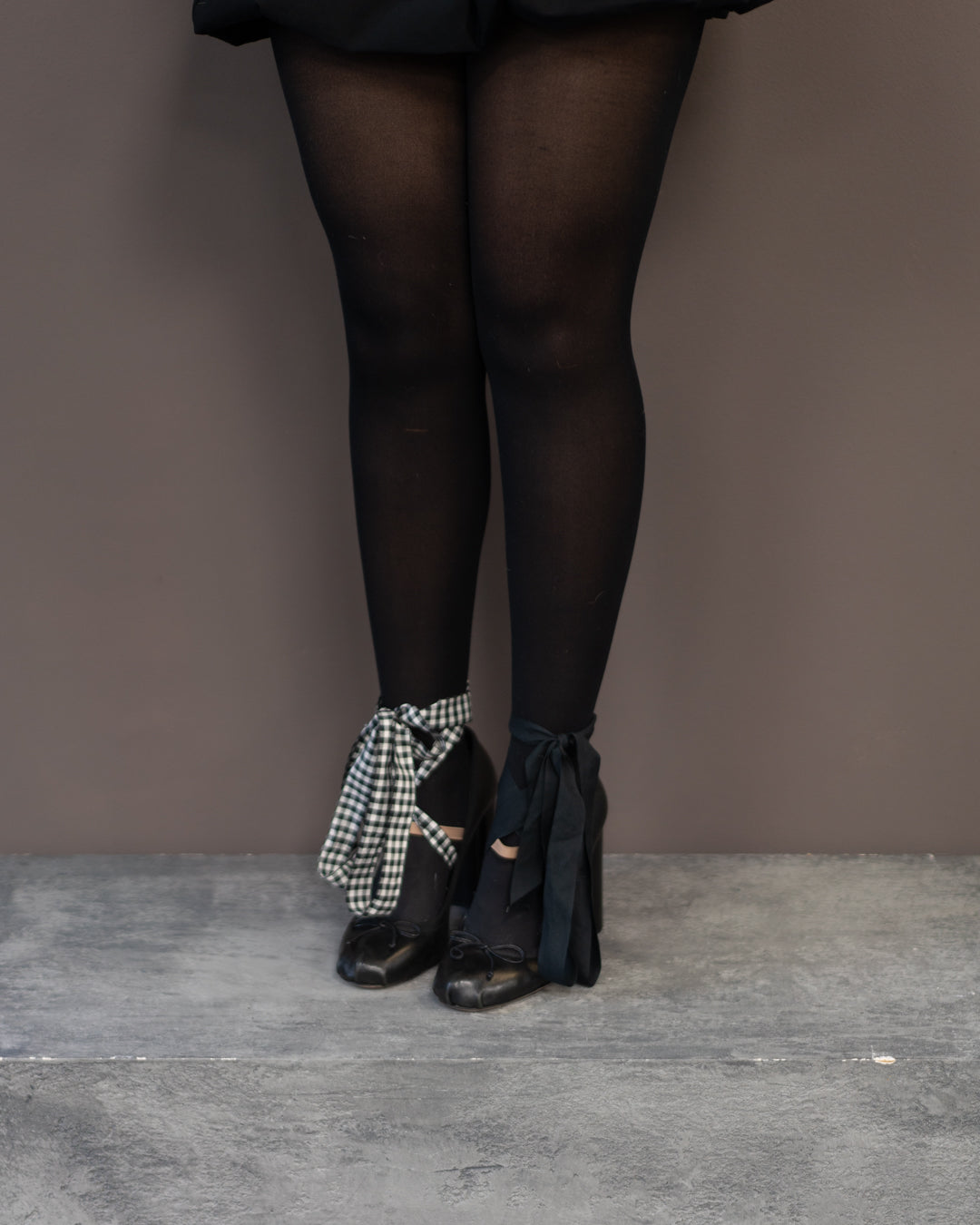 MIU MIU MARY JANE HEELS (EU 39)