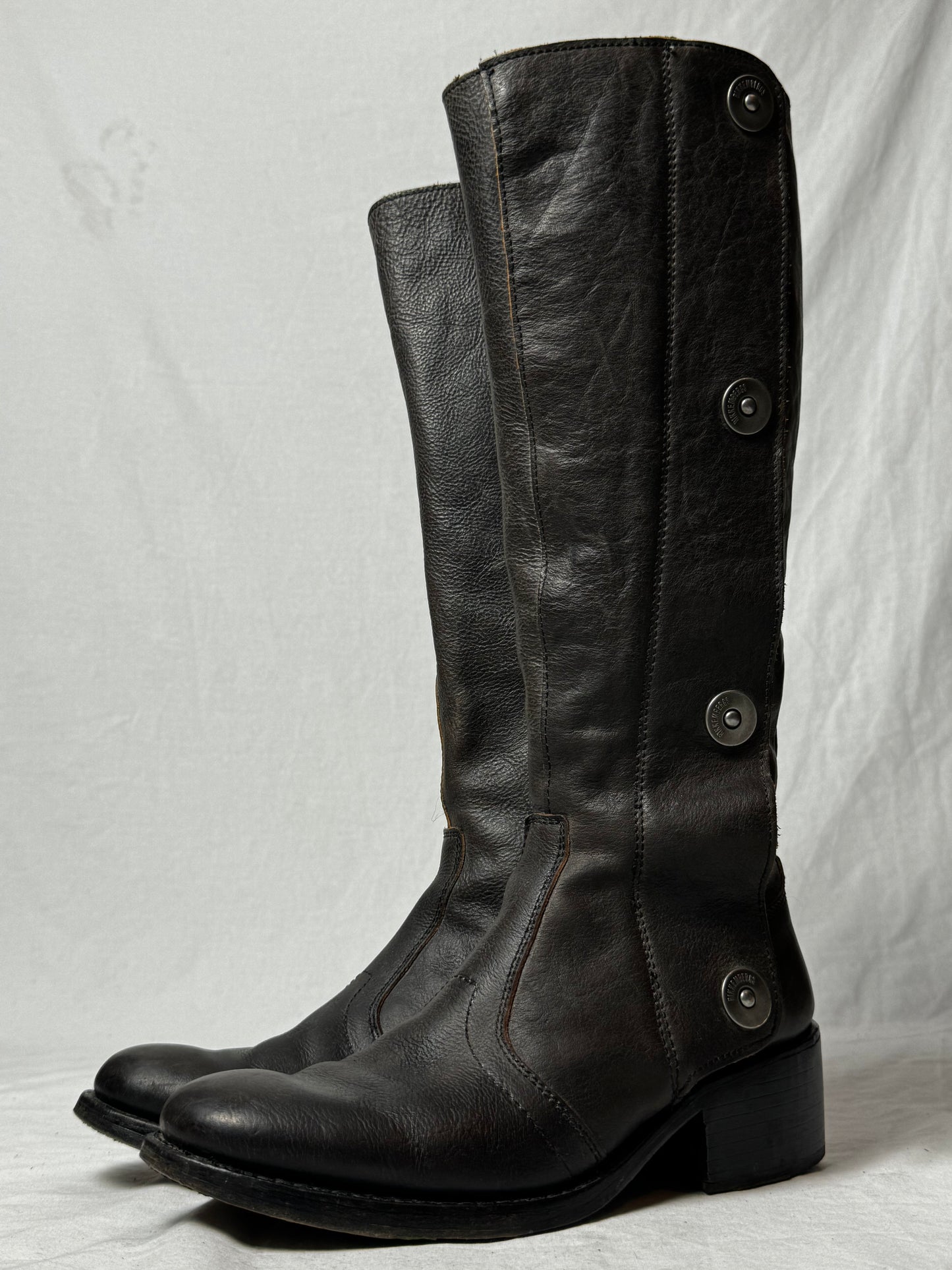 DIRK BIKKEMBERGS STUD BOOT