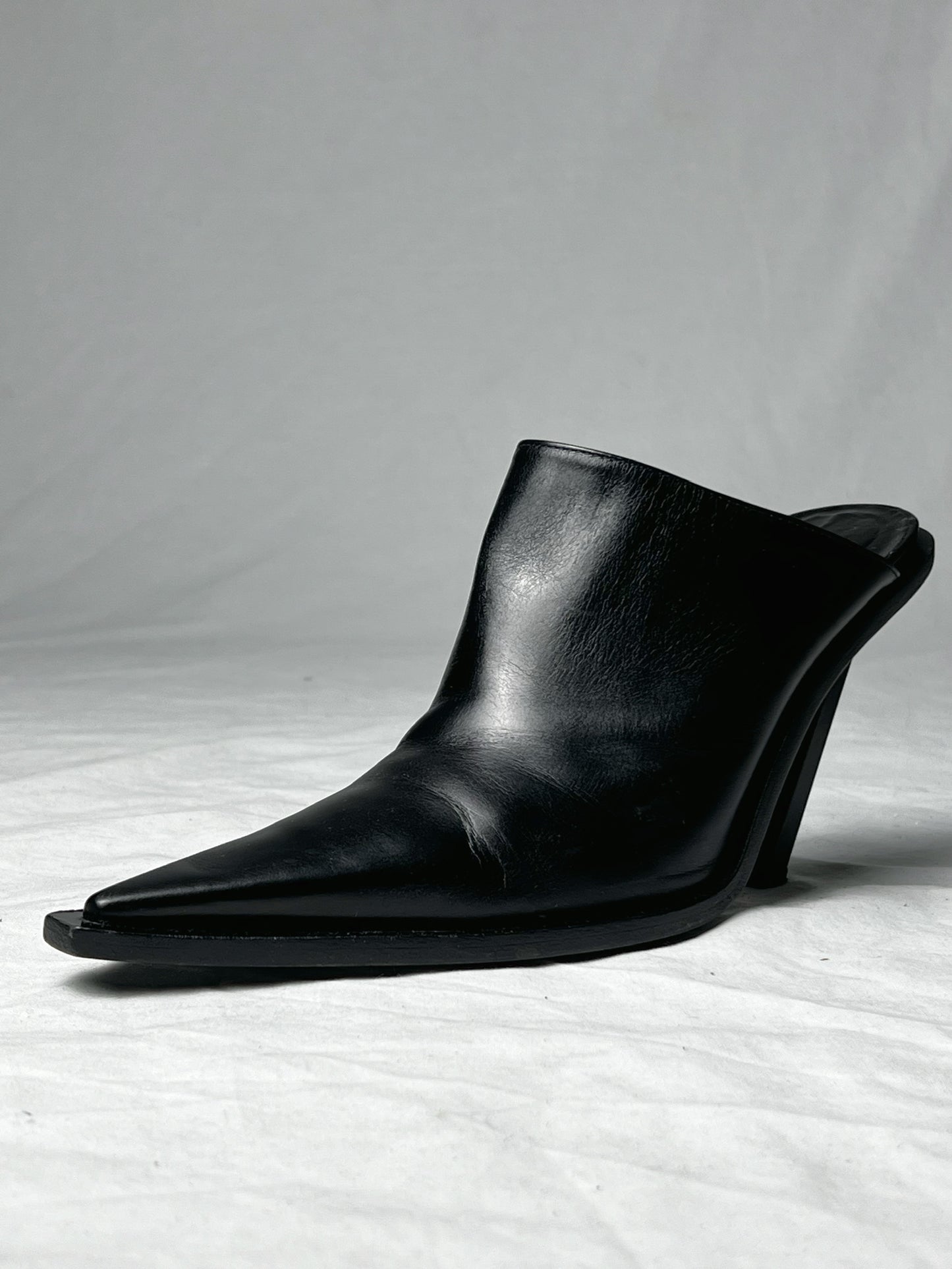 ANN DEMEULEMEESTER MULE HEELS