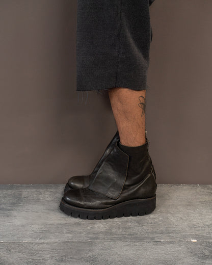 PORTAILLE HORSE LEATHER CROSS STRAP BOOTS (EU 43)