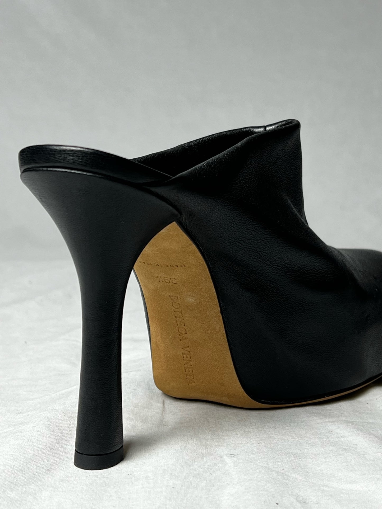 BOTTEGA VENETA HEELS
