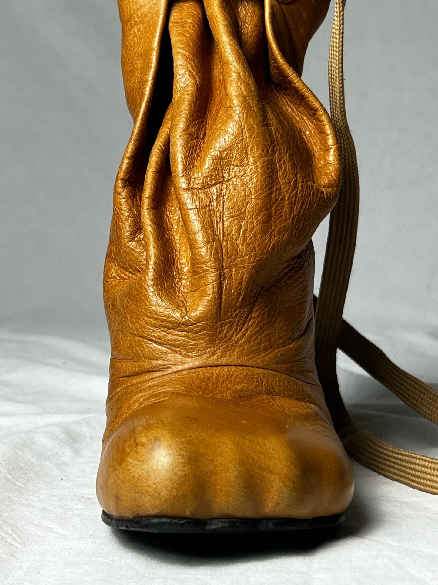 VIVIENNE WESTWOOD S/S 2000 ANIMAL TOE BOOTS
