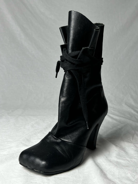 VIVIENNE WESTWOOD F/W 2009 ANIMAL TOE