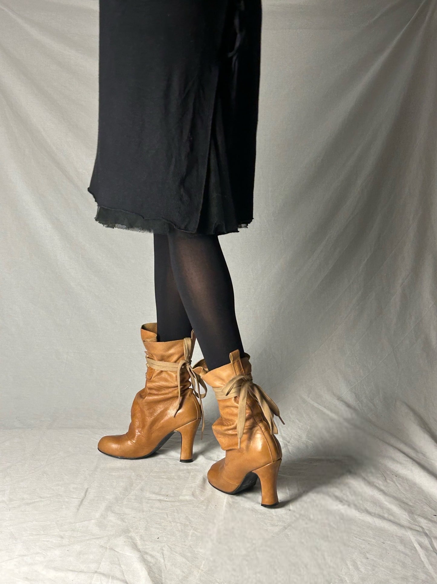 VIVIENNE WESTWOOD S/S 2000 ANIMAL TOE BOOTS