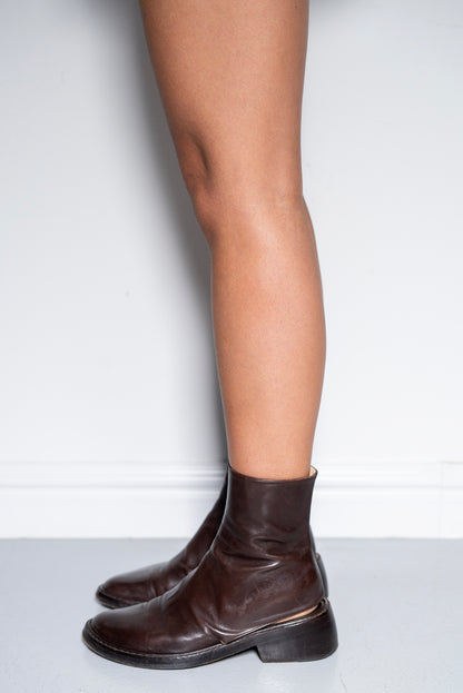 ANN DEMEULEMEESTER 1996 BOOTS (EU 37)